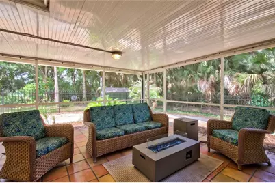 16720 Beauclaire Ct, Tavares, FL 32778 - Photo 25