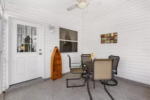 2752 Craven Way, The Villages, FL 32162 - Photo 5