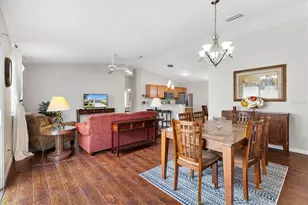 2752 Craven Way, The Villages, FL 32162 - Photo 7