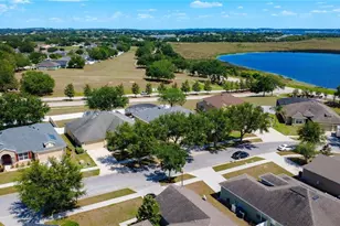 135 Blackstone Creek Rd, Groveland, FL 34736 - Photo 15