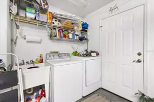 1516 Martinez Dr, Lady Lake, FL 32159 - Photo 25