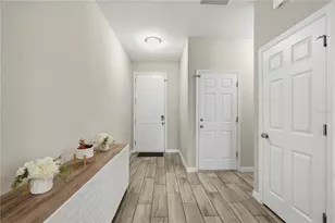 205 Aberdeen St, Davenport, FL 33896 - Photo 7