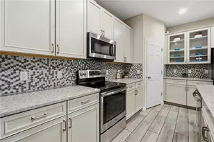 205 Aberdeen St, Davenport, FL 33896 - Photo 15