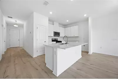 6205 Sanders Grove Circle, Okahumpka, FL 34762 - Photo 3