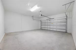 6205 Sanders Grove Cir, Okahumpka, FL 34762 - Photo 7
