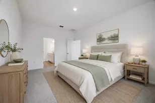6205 Sanders Grove Cir, Okahumpka, FL 34762 - Photo 13