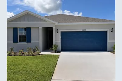 6205 Sanders Grove Circle, Okahumpka, FL 34762 - Photo 1
