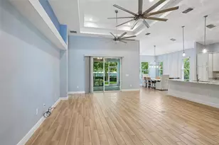 10339 Addison Shr Wy, Oxford, FL 34484 - Photo 5