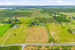 915 N Crooked Lake Dr, Babson Park, FL 33827 - Photo 53