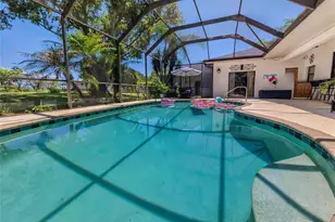 915 N Crooked Lake Dr, Babson Park, FL 33827 - Photo 3