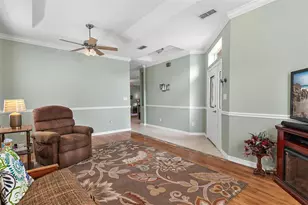36403 Grand Island Oaks Cir, Grand Island, FL 32735 - Photo 5