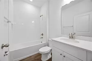 6209 Sanders Grove Cir, Okahumpka, FL 34762 - Photo 5
