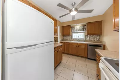 5711 92nd Avenue N, Pinellas Park, FL 33782 - Photo 17