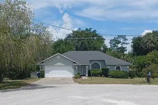 805 Velma Ct, Tavares, FL 32778 - Photo 1