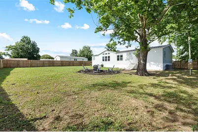 8531 Semmes Street, Zephyrhills, FL 33540 - Photo 27