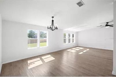 8531 Semmes Street, Zephyrhills, FL 33540 - Photo 9