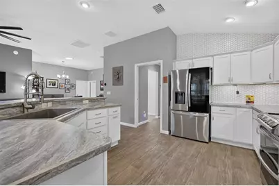 11387 Zimmerman Path, Oxford, FL 34484 - Photo 9