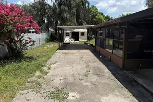 1244 Co Rd 437, Lake Panasoffkee, FL 33538 - Photo 11