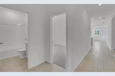 288 Meredith Boulevard, Winter Haven, FL 33881 - Photo 11