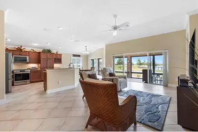 486 Independence Path, The Villages, FL 32163 - Photo 9