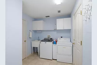 1332 Camero Drive, The Villages, FL 32159 - Photo 37