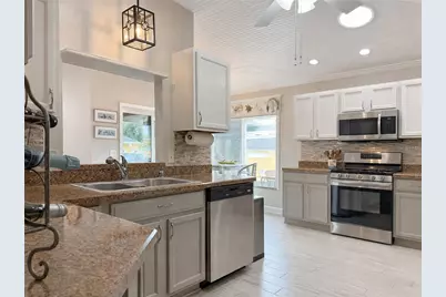 853 Winchester Court, The Villages, FL 32162 - Photo 9
