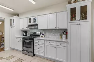 1622 New Abbey Ave, Leesburg, FL 34788 - Photo 13