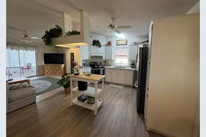932 Chula Ct, Lady Lake, FL 32159 - Photo 25