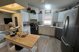 932 Chula Ct, Lady Lake, FL 32159 - Photo 27