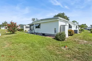 137 Jacaranda Dr, Leesburg, FL 34748 - Photo 27