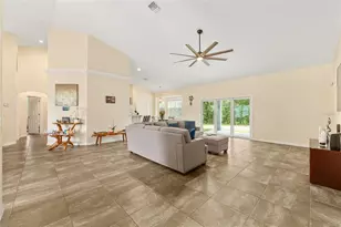 10254 SE 118th Ln, Belleview, FL 34420 - Photo 9
