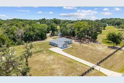 10254 SE 118th Lane, Belleview, FL 34420 - Photo 3