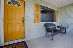 1033 Meadowbend Dr, Leesburg, FL 34748 - Photo 5