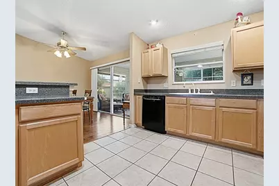 1033 Meadowbend Drive, Leesburg, FL 34748 - Photo 13