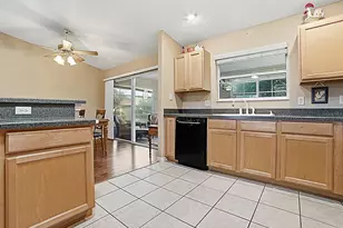 1033 Meadowbend Dr, Leesburg, FL 34748 - Photo 13