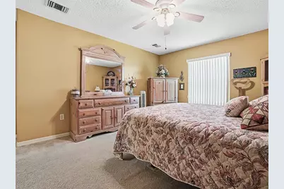 1033 Meadowbend Drive, Leesburg, FL 34748 - Photo 17