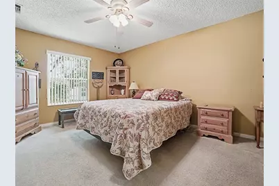 1033 Meadowbend Drive, Leesburg, FL 34748 - Photo 15