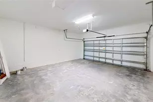 6213 Sanders Grove Cir, Okahumpka, FL 34762 - Photo 9