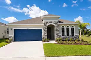 6217 Sanders Grove Cir, Okahumpka, FL 34762 - Photo 1