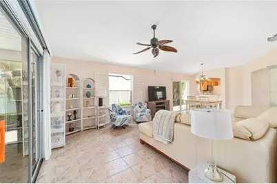 440 Valverda Drive, The Villages, FL 32162 - Photo 13