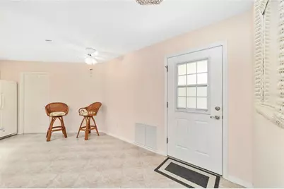440 Valverda Drive, The Villages, FL 32162 - Photo 9