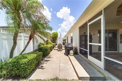 440 Valverda Drive, The Villages, FL 32162 - Photo 41