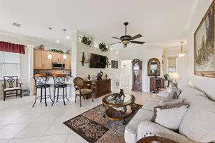 2294 Caledonian St, Clermont, FL 34711 - Photo 5