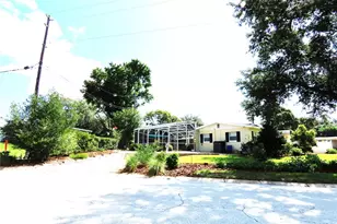 787 N Waterview Dr, Clermont, FL 34711 - Photo 9