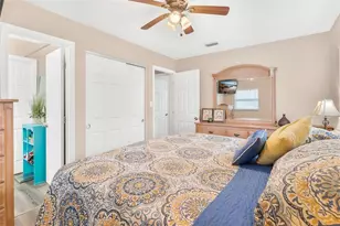 709 Cindy Ave, Fruitland Park, FL 34731 - Photo 17