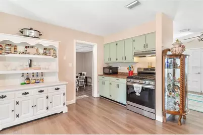 709 Cindy Avenue, Fruitland Park, FL 34731 - Photo 9