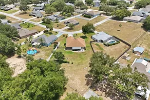 36723 Sundance Dr, Grand Island, FL 32735 - Photo 53