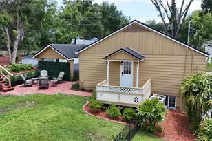 102 N Clayton St, Mount Dora, FL 32757 - Photo 33