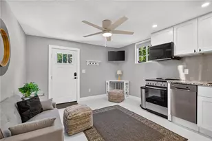 102 N Clayton St, Mount Dora, FL 32757 - Photo 29