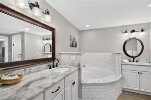 102 N Clayton St, Mount Dora, FL 32757 - Photo 23